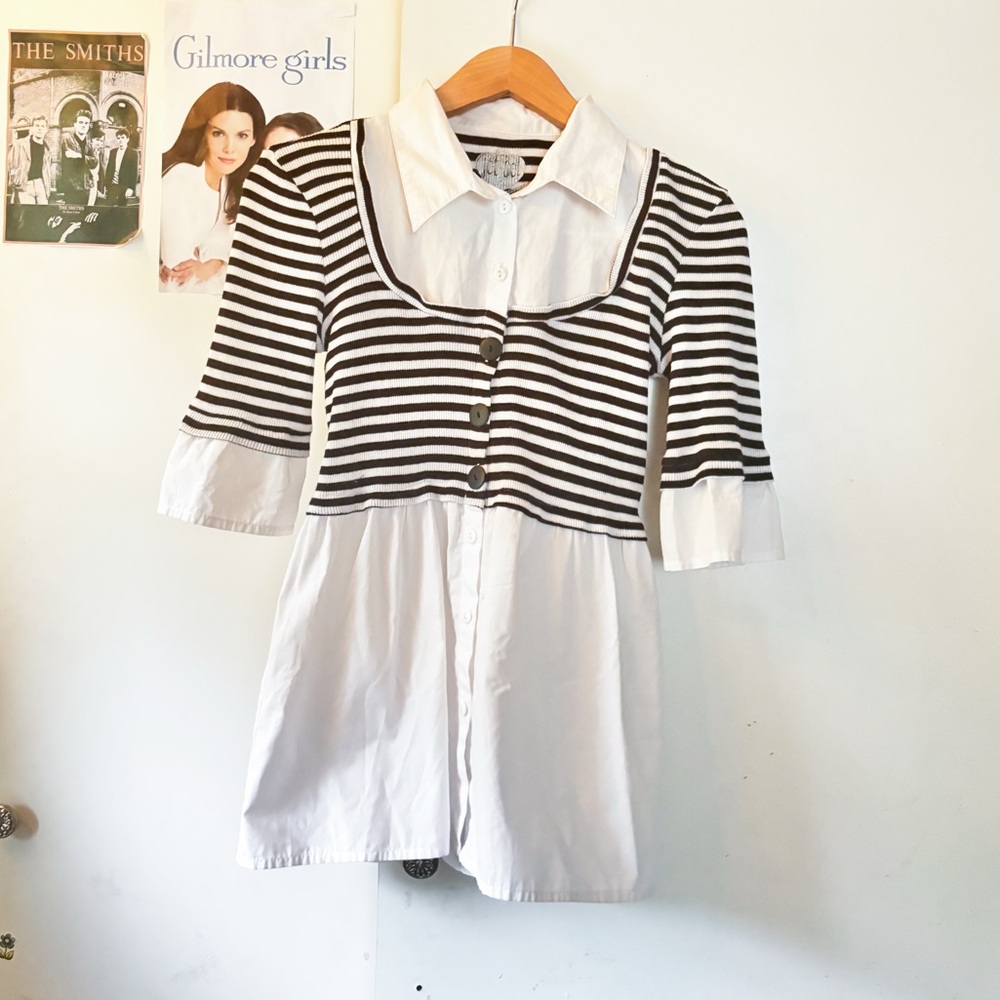 l Vintage Black/ White Striped Gossip Girl top